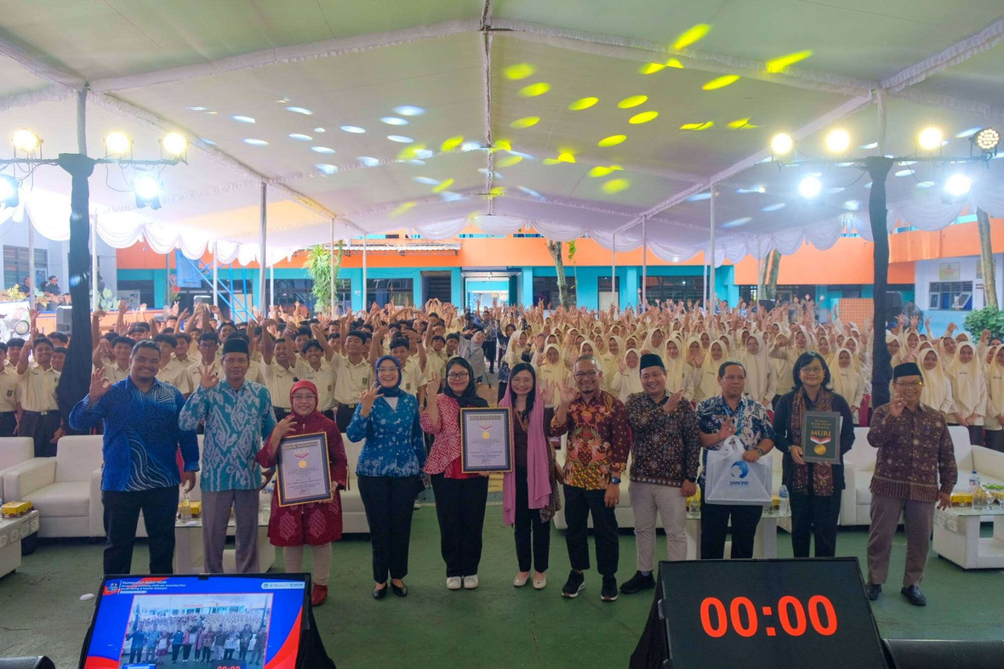 Danone Indonesia dan MPKU Muhammadiyah Gelar Edukasi Akbar Sekolah Sehat