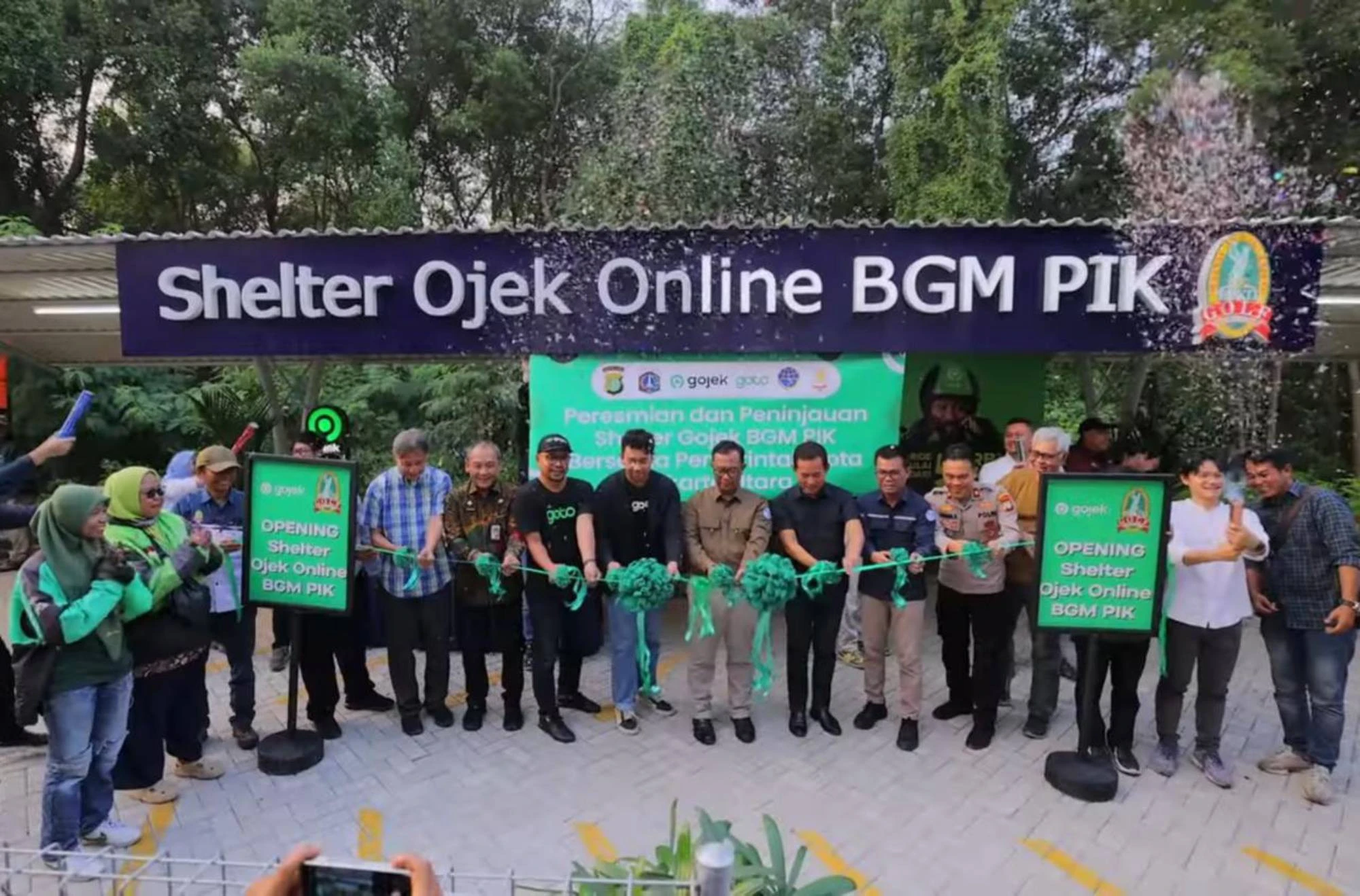 Shelter Ojol di PIK Nyaman Banget, Ada Wi-Fi hingga Musala, Driver Bisa Mengecas