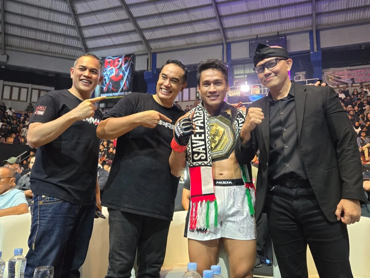 Kejuaraan Nasional Tarung Bebas: Yudi Cahyadi Raih Sabuk One Pride MMA