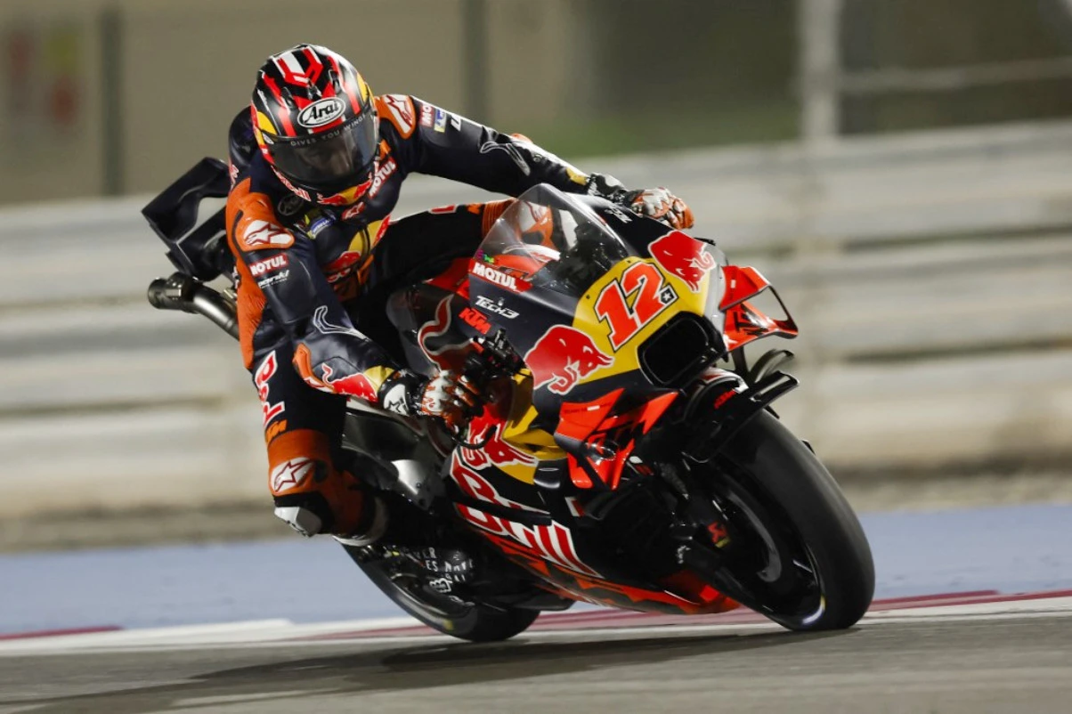 MotoGP Inggris: Maverick Vinales Suka Basah atau Kering?