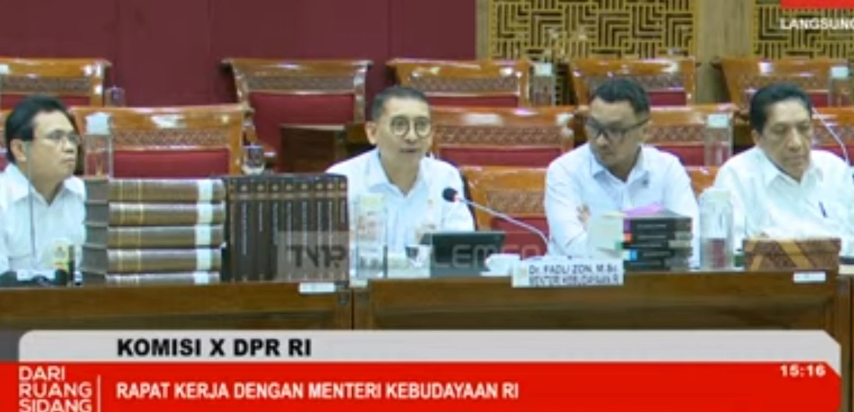 DPR Tolak Pelabelan Sejarah Resmi dalam Proyek Buku Kemenbud