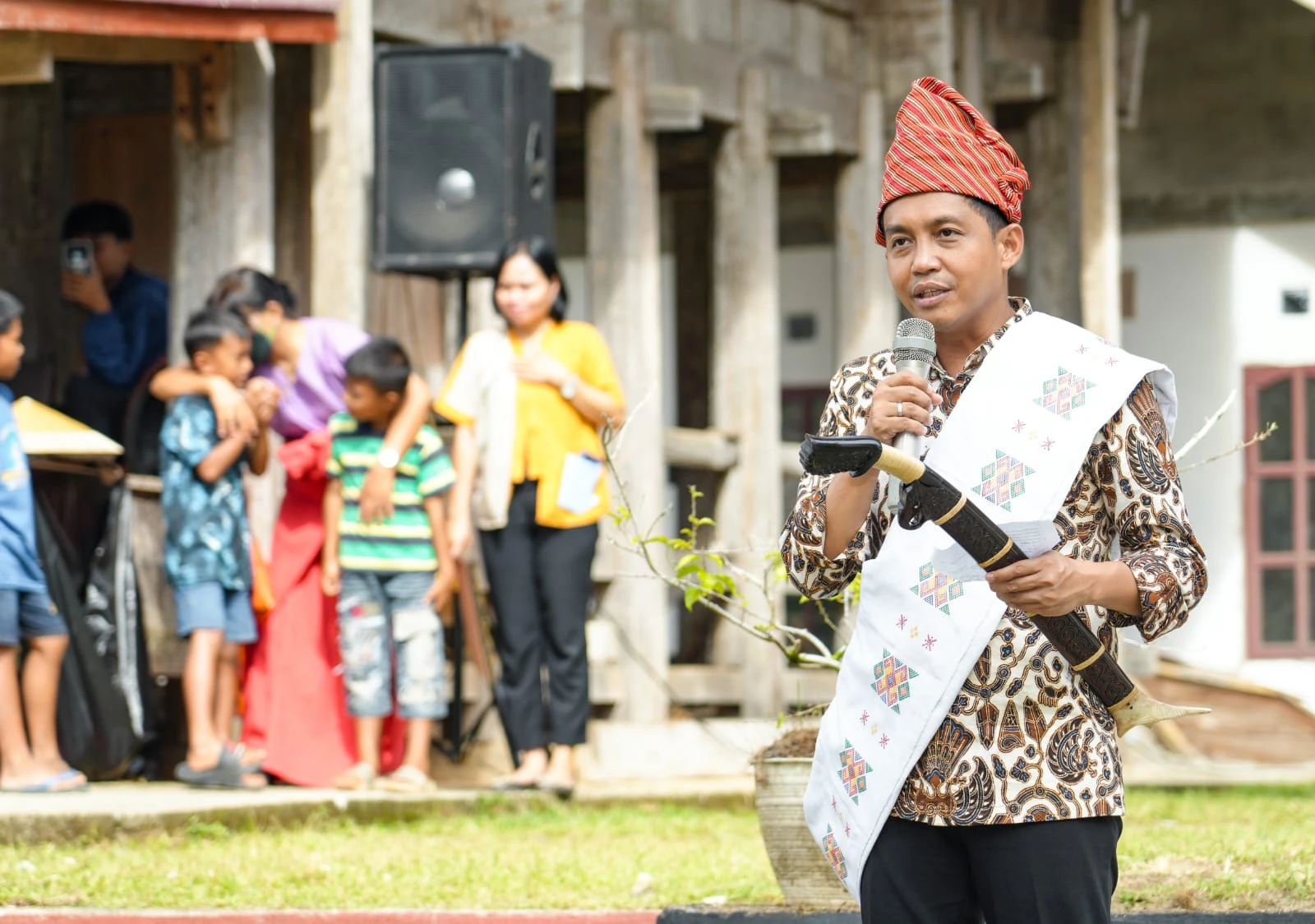 Terima Gelar Adat Dari Toraja Utara, Menhut Janji Bakal Konsisten Melindungi Hutan