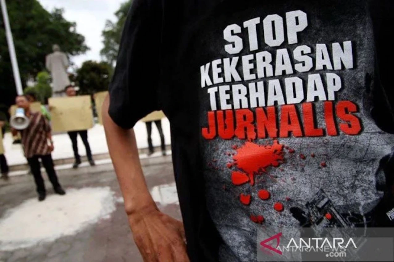 KLH Mengecam Keras Aksi Kekerasan Terhadap Wartawan Saat Penyegelan Pabrik di Serang