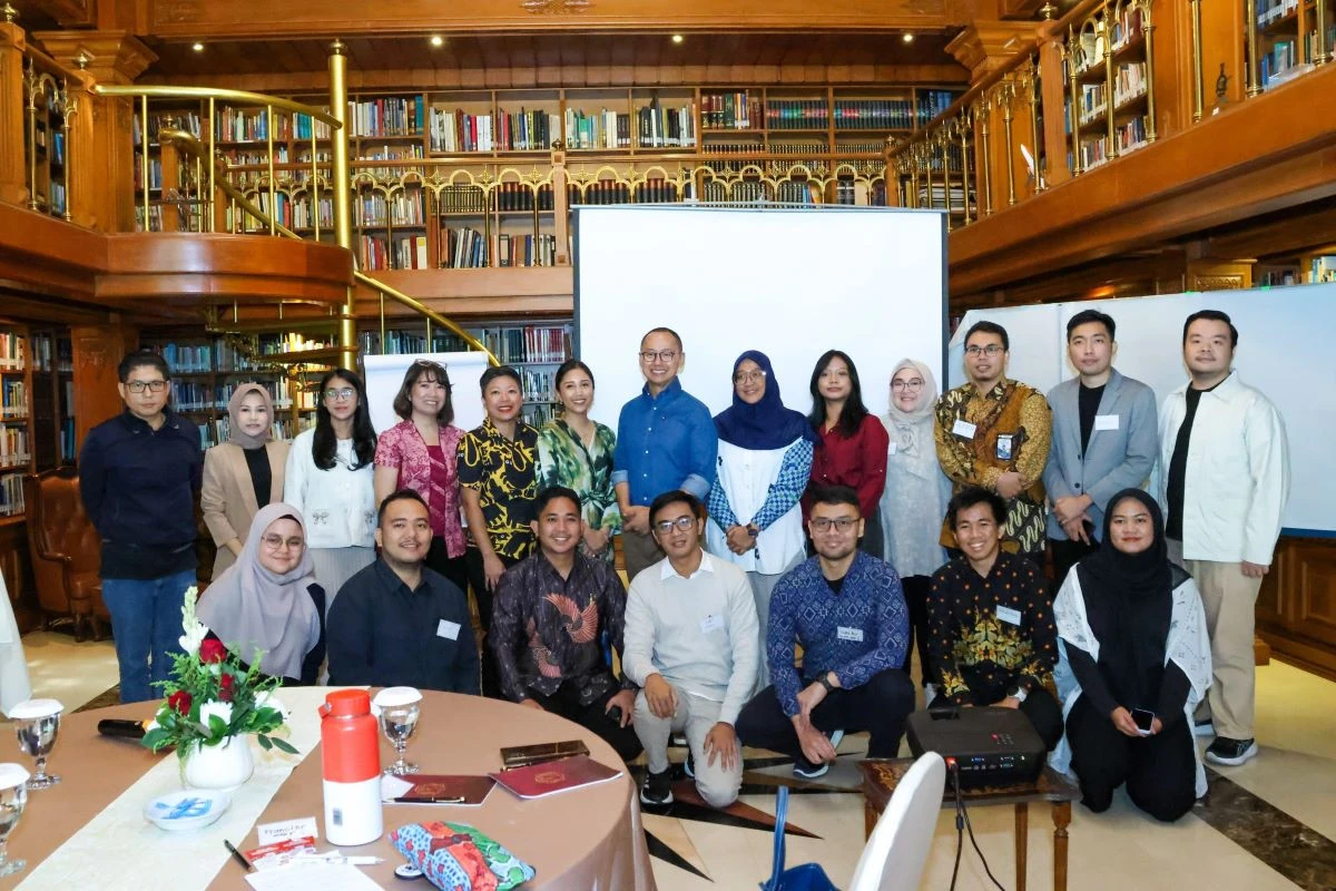 Waka MPR Bicara soal Atasi Masalah Sampah di Forum Legislatif Muda