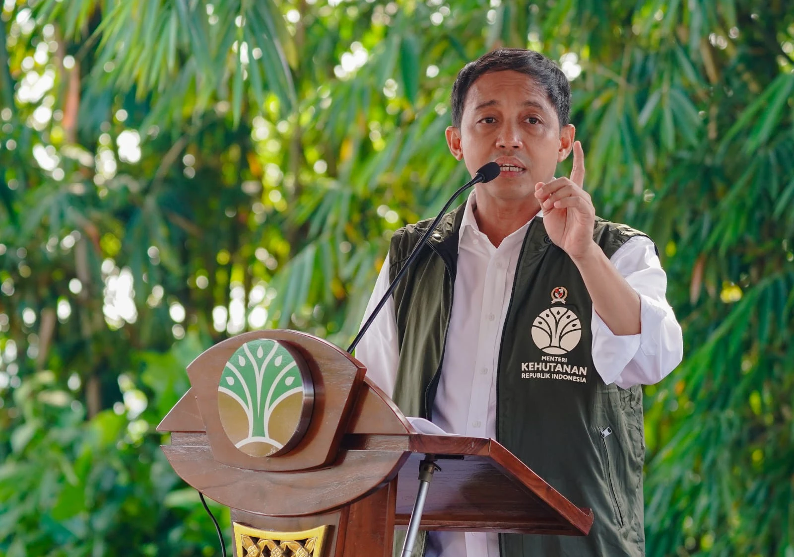 Menhut Ajak Masyarakat Melakukan Sejumlah Hal Penting ini Untuk Kurangi Emisi Karbon