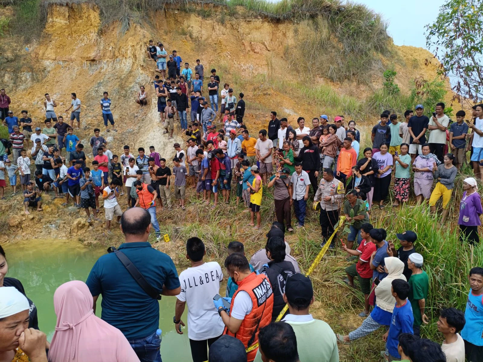 2 Anak Hilang di Tenayan Raya Ditemukan Tewas Tenggelam, Polisi Lakukan Penyelidikan