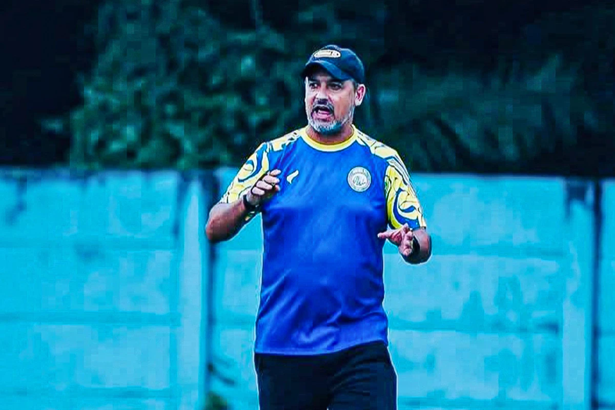 Arema FC Tersungkur di Hadapan Persib Bandung, Apa yang Disesalkan Marcos Santos?