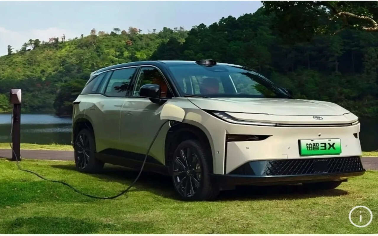 Toyota Meluncurkan SUV Listrik, Diklaim Punya Jelajah Hingga 520 Km, Harga Tarjangkau