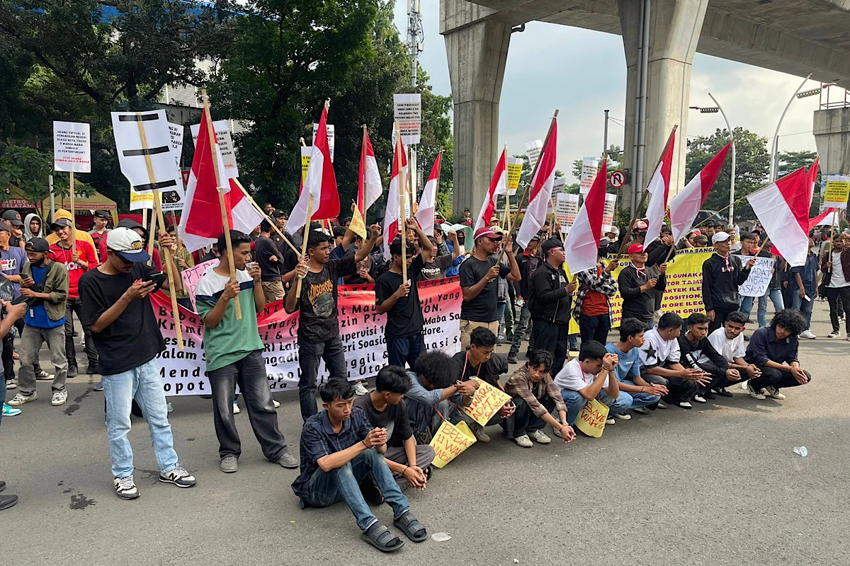 Mahasiswa Demo di Mabes Polri, Tuntut Pembebasan 11 Warga Adat Maba Sangaji
