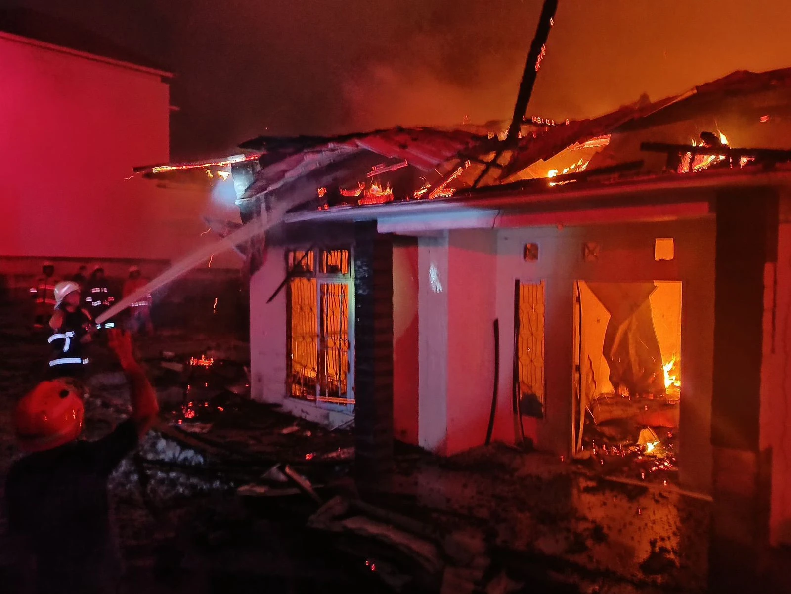 Kebakaran Rumah di Pekanbaru, Seorang Mahasiswi Tewas