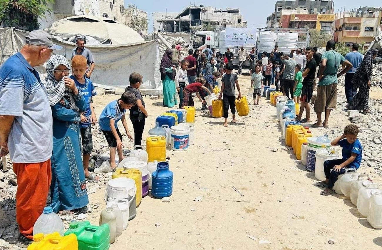 Bersama Le Minerale, BAZNAS Salurkan 224 Ribu Liter Air Bersih untuk Warga Gaza