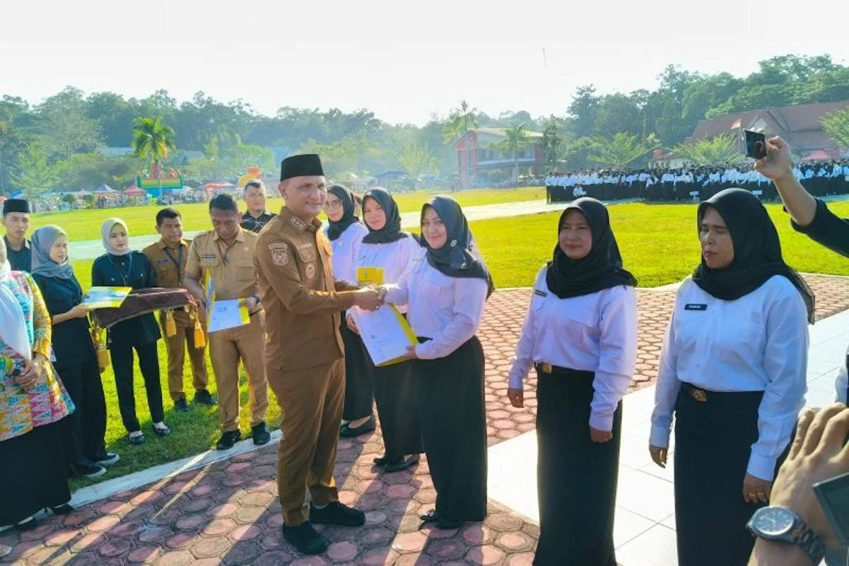 Bupati Hurmin Melarang PPPK Mengajukan Pindah Tugas