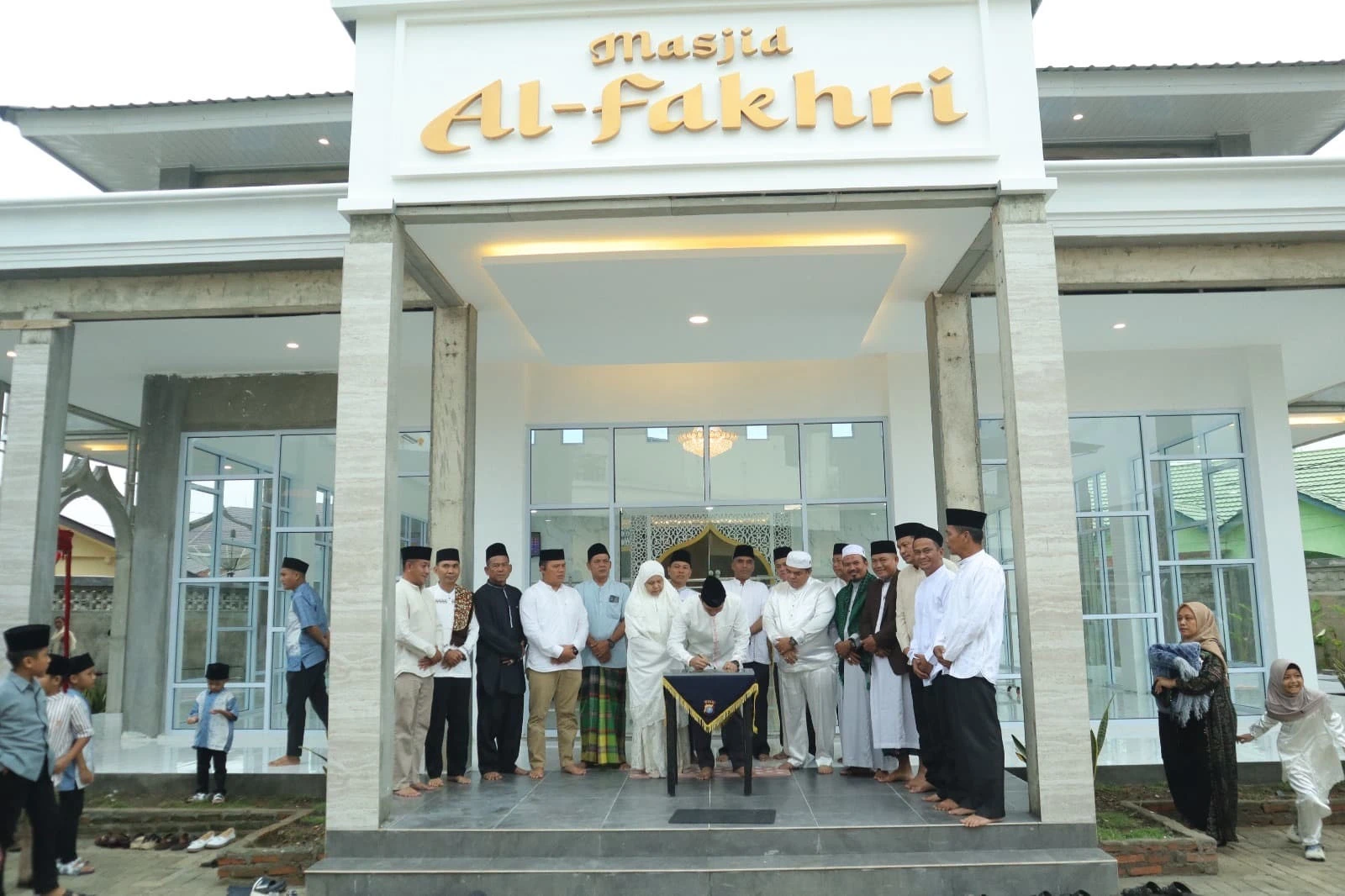 Iduladha 1446 Hijriah, Polres Inhu Resmikan Masjid Al-Fakhri dan Potong Hewan Kurban