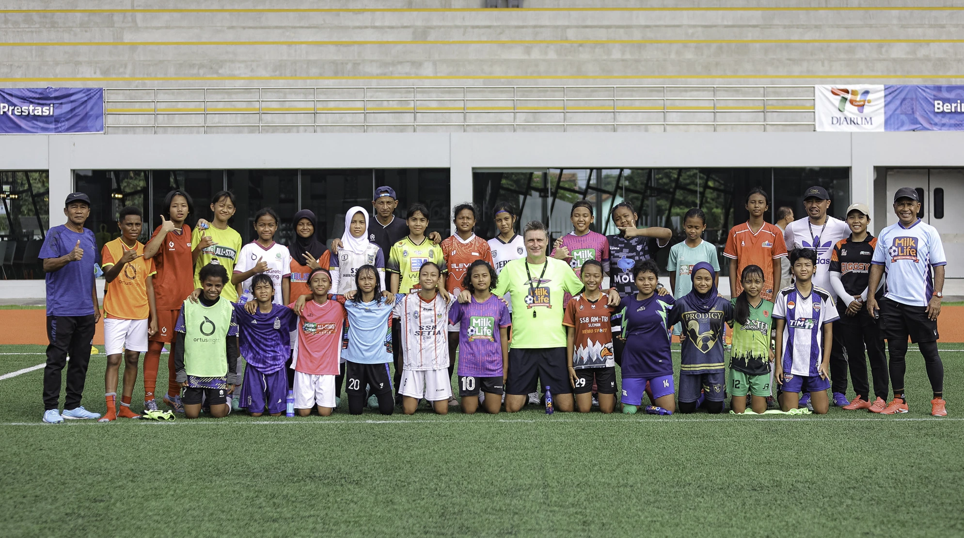 Persiapan Tanding di JSSL Singapore 7’s, Pesepak Bola Putri Usia Dini RI Jalani Pelatihan di Kudus