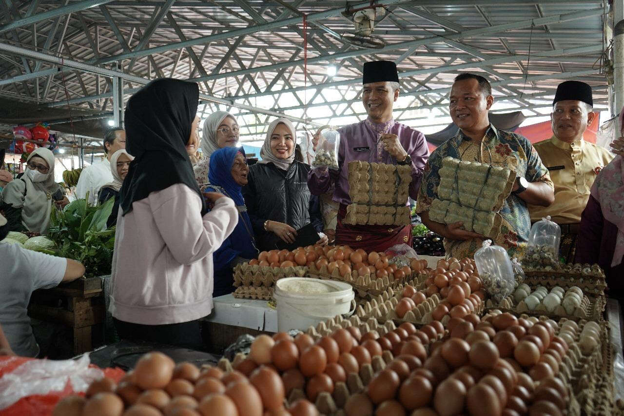 Jelang Ramadan, Satgas Pangan Polda Riau Sidak Ketersediaan Bapokting, Ini Hasilnya