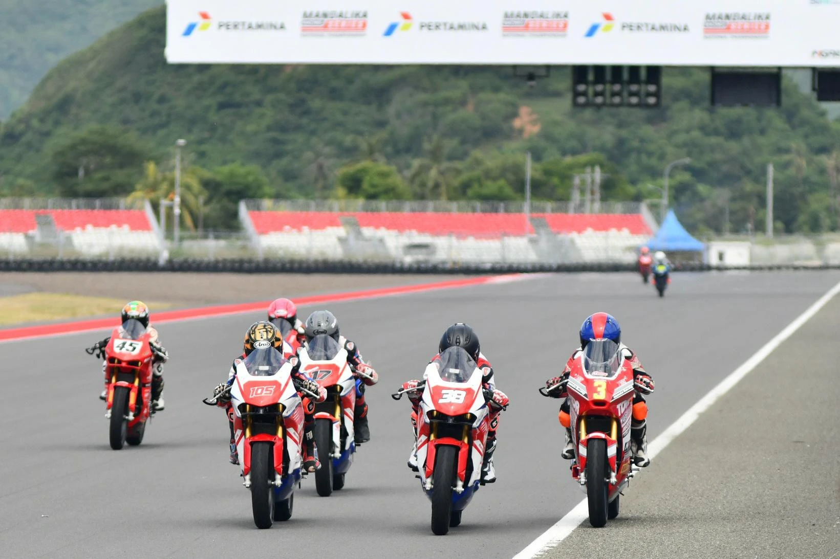 Pertamina Dukung Pembalap Muda Berprestasi di Ajang Mandalika Racing Series 2025