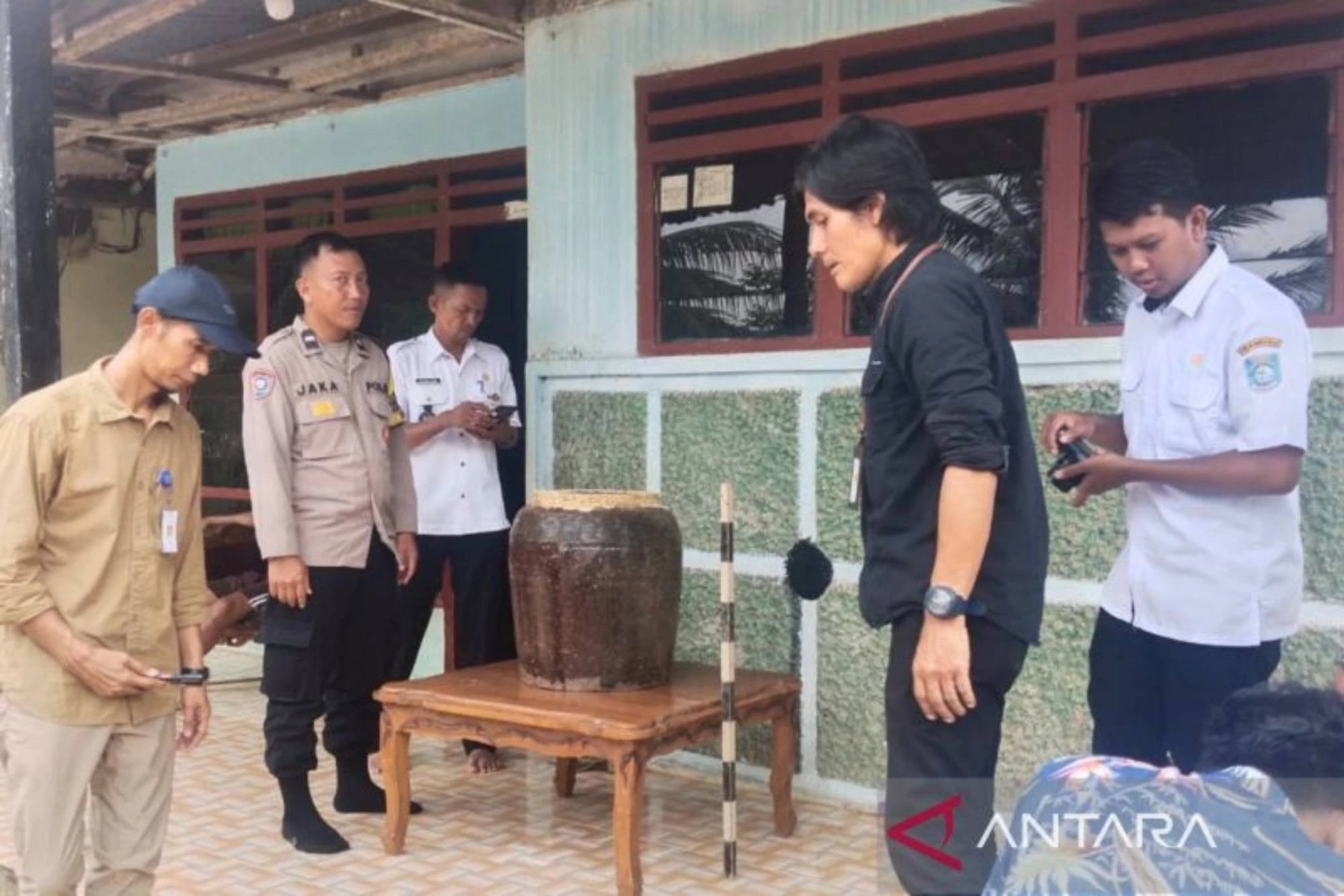 Heboh Kerangka Manusia dalam Guci, Polisi Bilang Begini