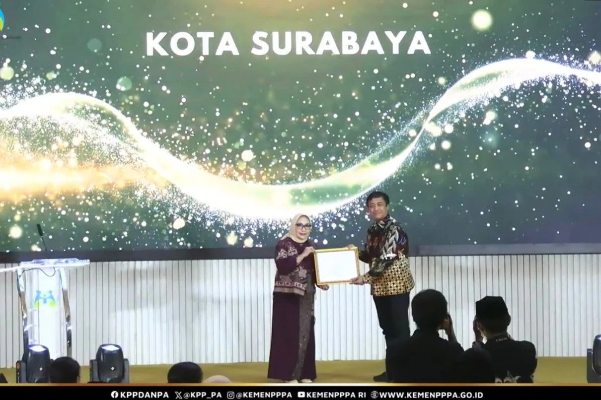 Surabaya Raih Penghargaan Kota Layak Anak Kategori Utama untuk Ketujuh Kalinya