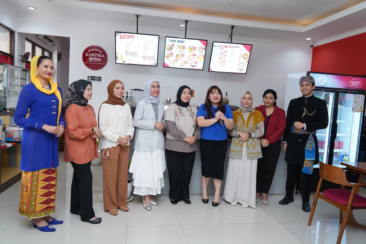 Grand Opening Cafe Kartika Bakery, Hadirkan Suasana Santai dengan Konsep Homey