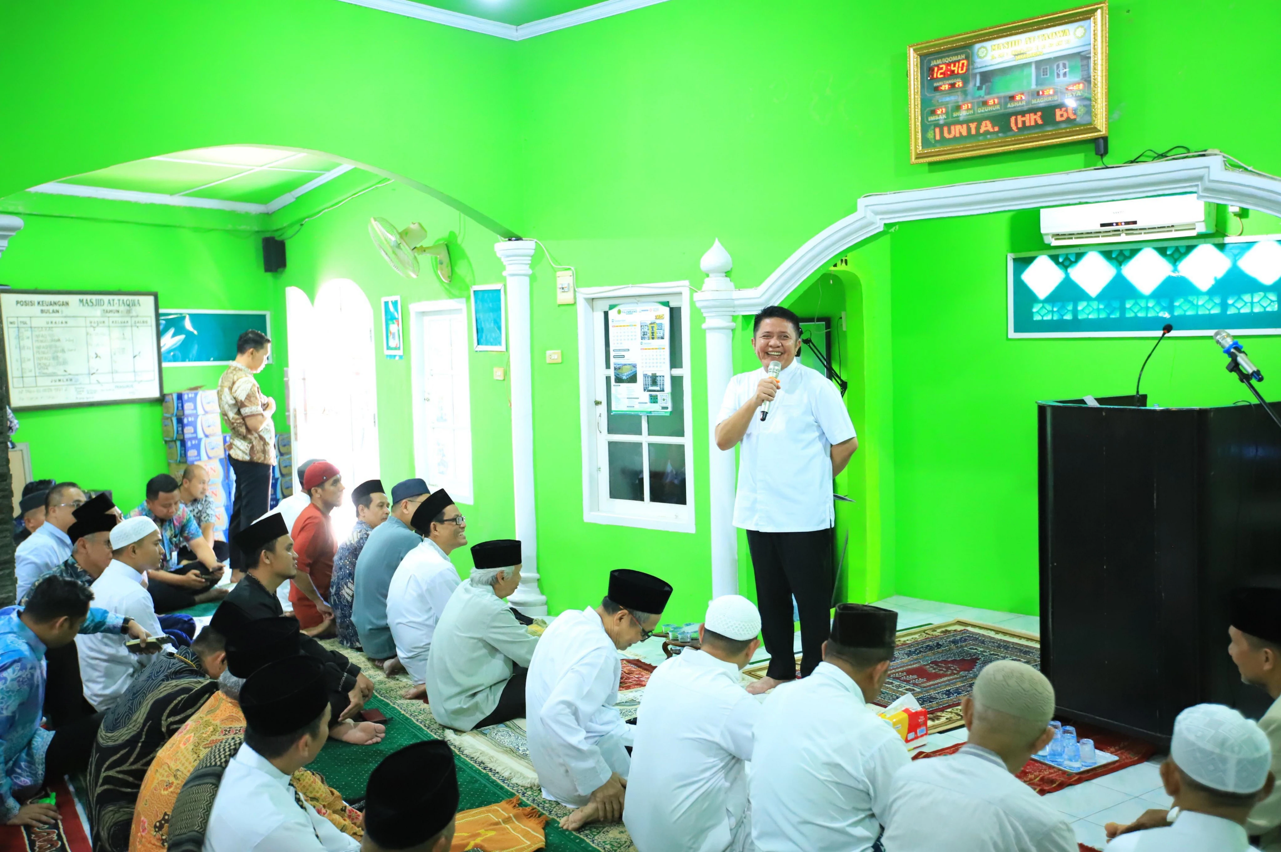  Safari Jumat Herman Deru Jadi Simbol Kerukunan di Tengah Keberagaman Sumsel