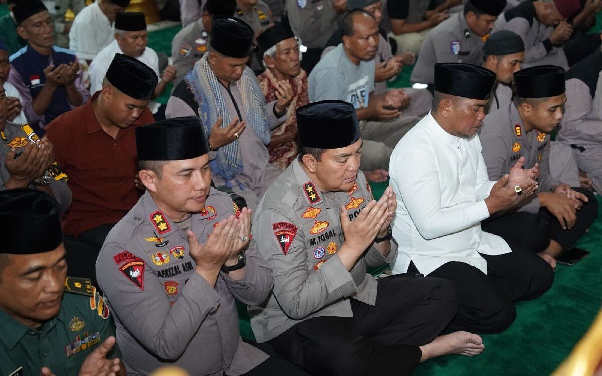 Irjen Iqbal Hadir dalam 'Doa Warga Pelalawan' saat Safari Ramadan