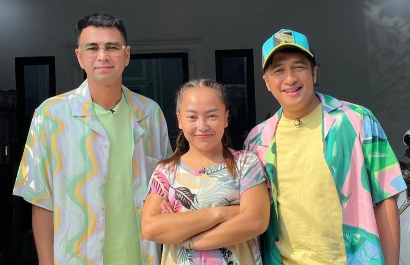3 Berita Artis Terheboh: Komedian Mpok Alpa Meninggal, Penyebabnya Bikin Syok
