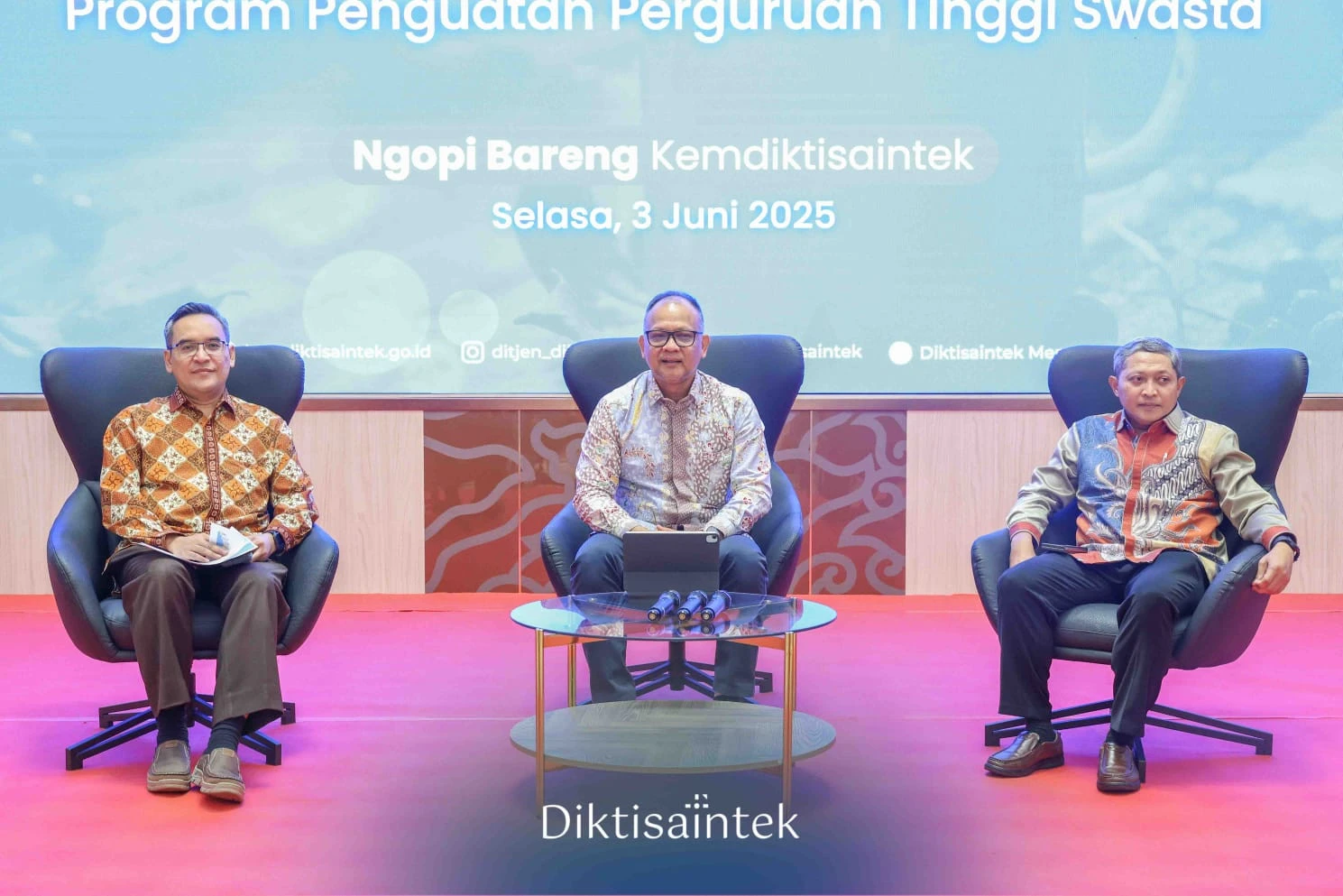 Tahun Ini, 335 PTS Dapat Bantuan Pengembangan Kemdiktisaintek, Monggo Daftar
