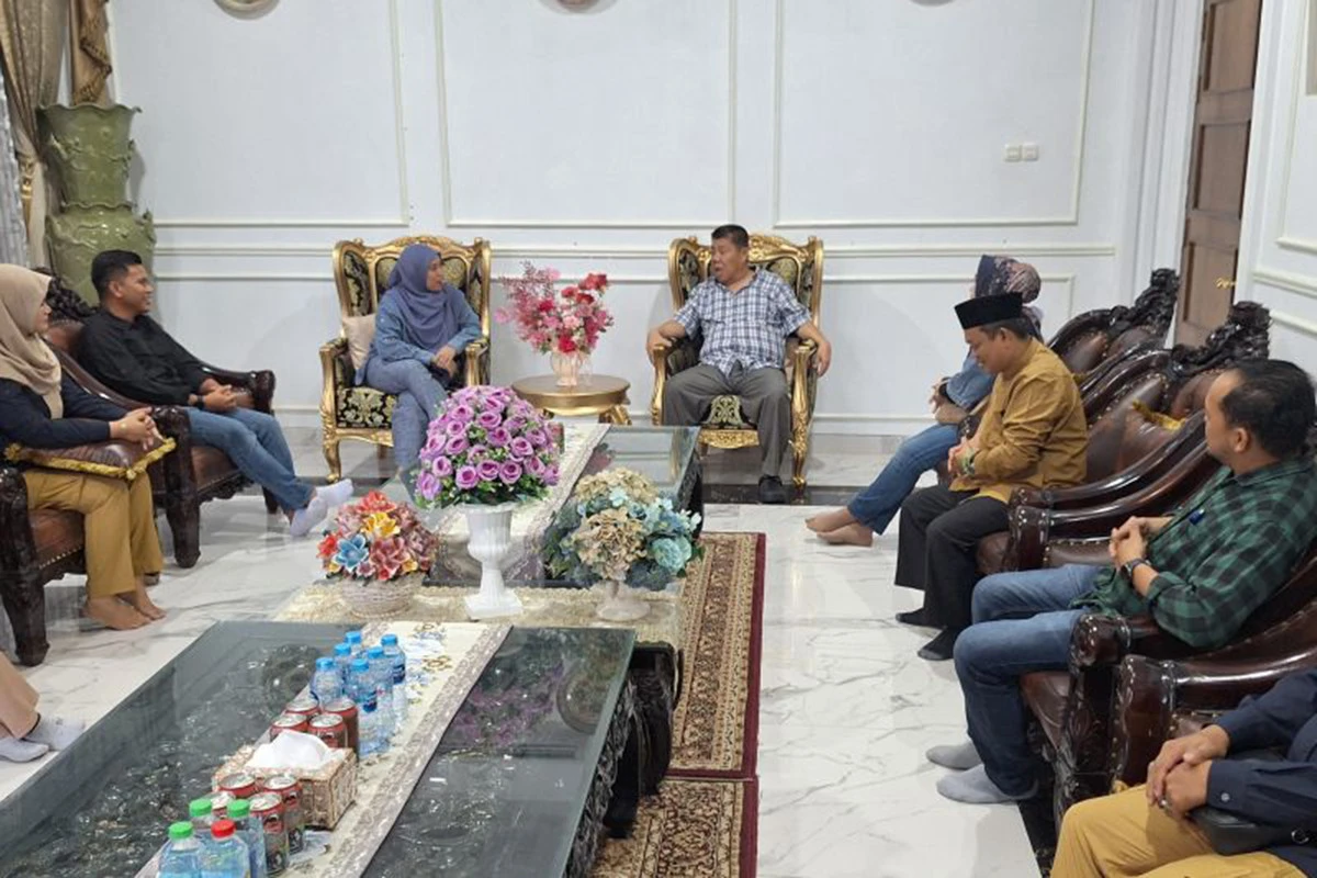 Hidayat Arsani Ingin Anggaran Mobil Dinas Gubernur Babel Dialihkan Beli Ambulans