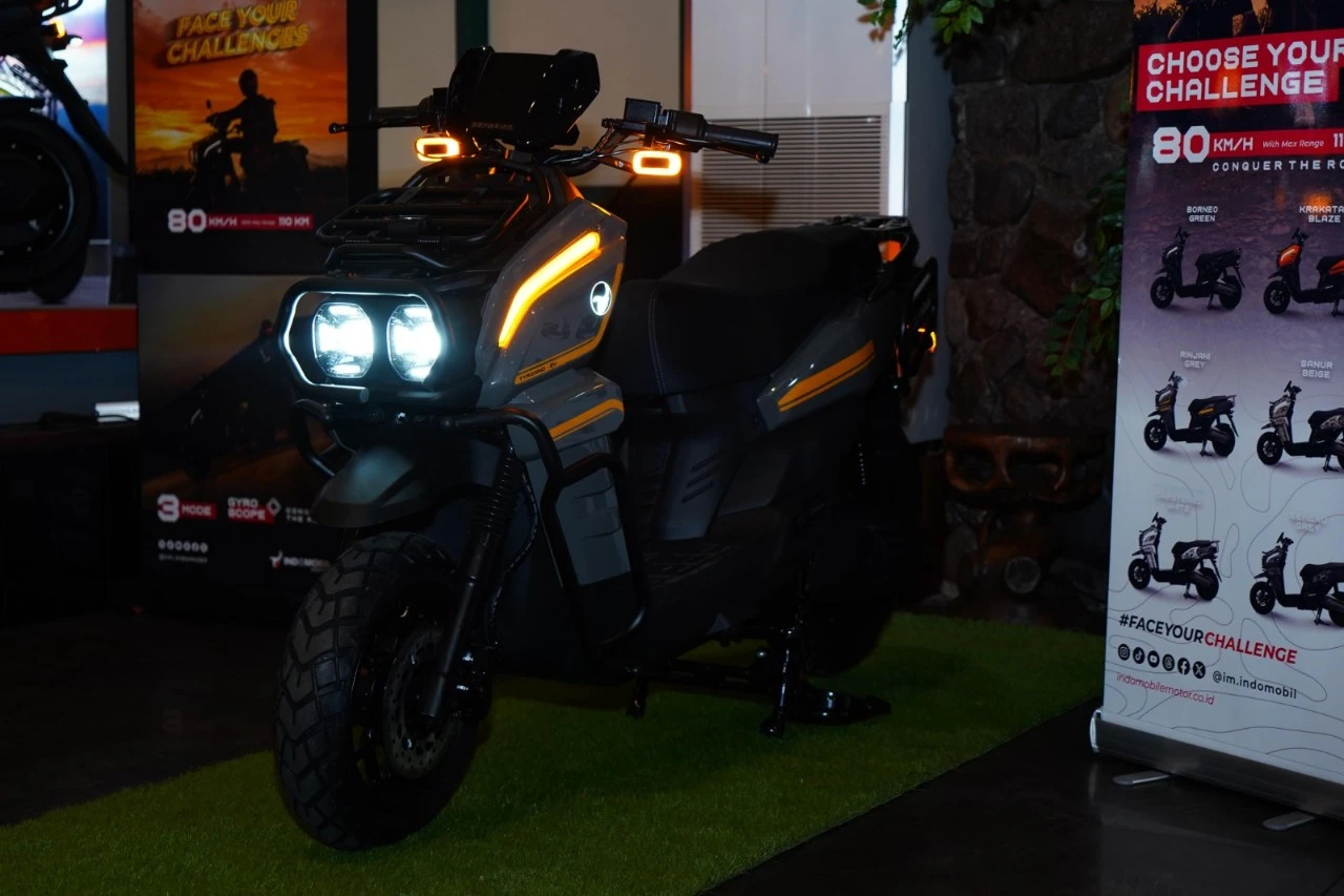 Motor Listrik Tyranno Sapa Warga Surabaya, Berikut Spesifikasi dan Harga