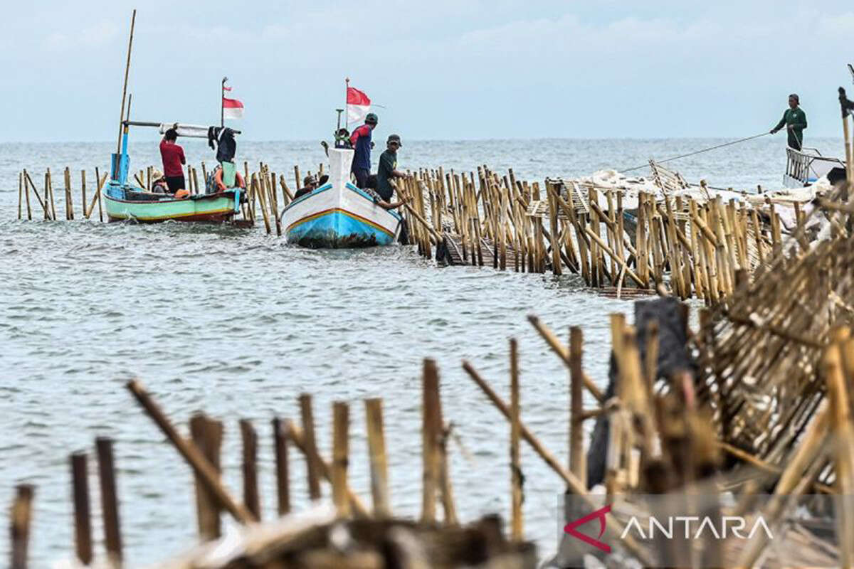 Masyarakat Pesisir Nusantara Minta Jokowi Bertanggung Jawab atas Kisruh HGB Pagar Laut