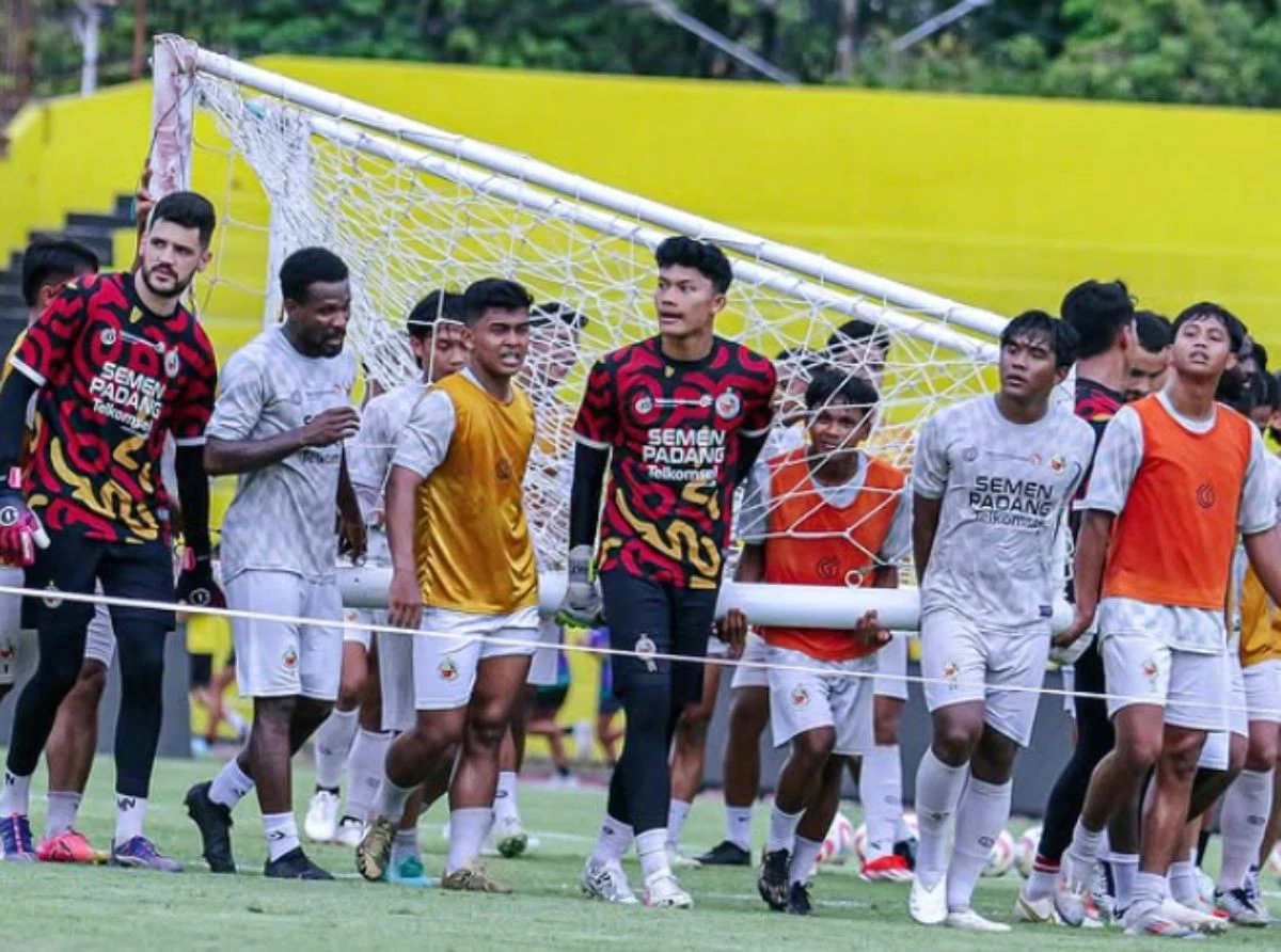 Semen Padang Vs PSIS Semarang: Siapa yang Terdegradasi?