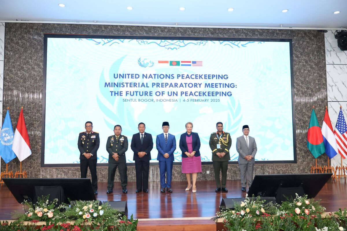 Dihadiri 153 Peserta, Menlu Sugiono Buka UN Peacekeeping Ministerial Preparatory Meeting