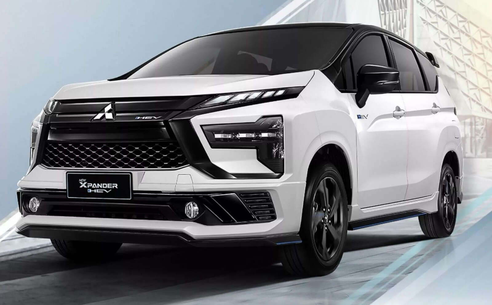 Mitsubishi Xpander HEV Play Resmi Mengaspal, Harganya Hampir Setengah Miliar