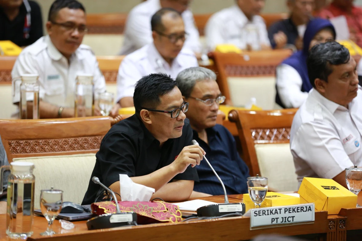 PKB Mandek, Serikat Pekerja JICT Tempuh Jalur Hukum