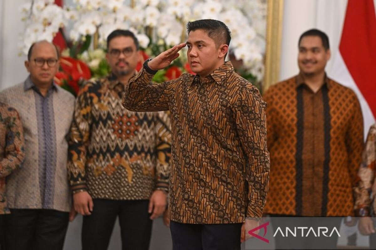 Seskab Teddy Indra Wijaya Naik Pangkat jadi Letnan Kolonel