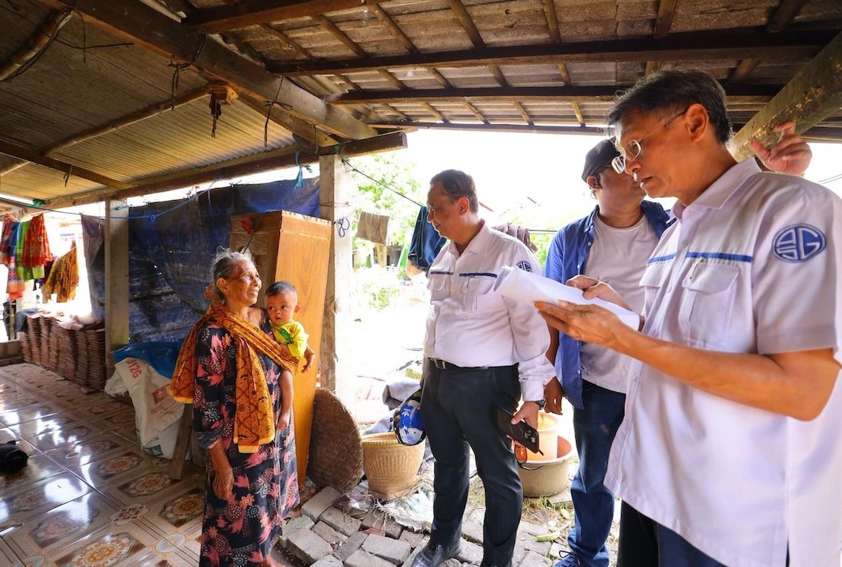 CSR Agung Sedayu Berdampak Nyata, dari Bedah Rumah, Dana Hibah, Hingga Bus Sekolah bagi Warga
