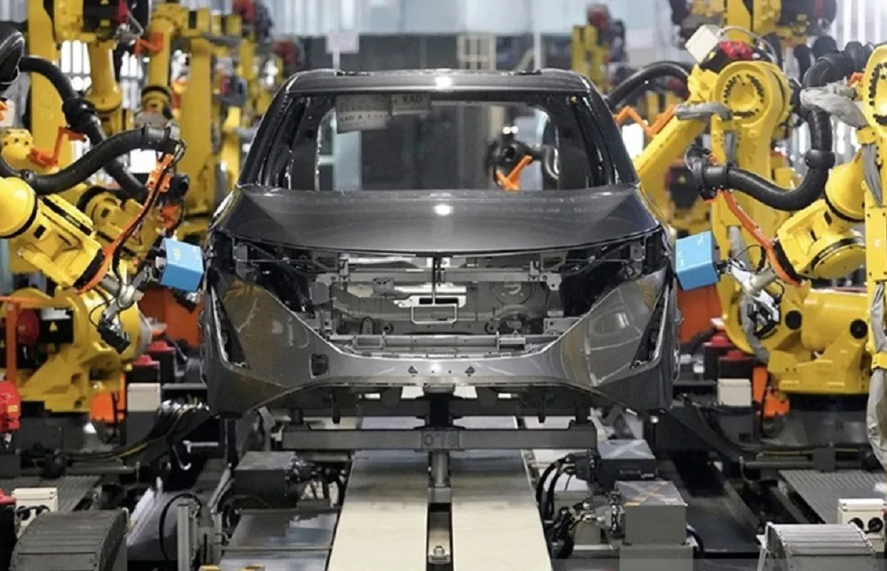 Dihantam Pemain China, Nissan Terseok-seok di Eropa