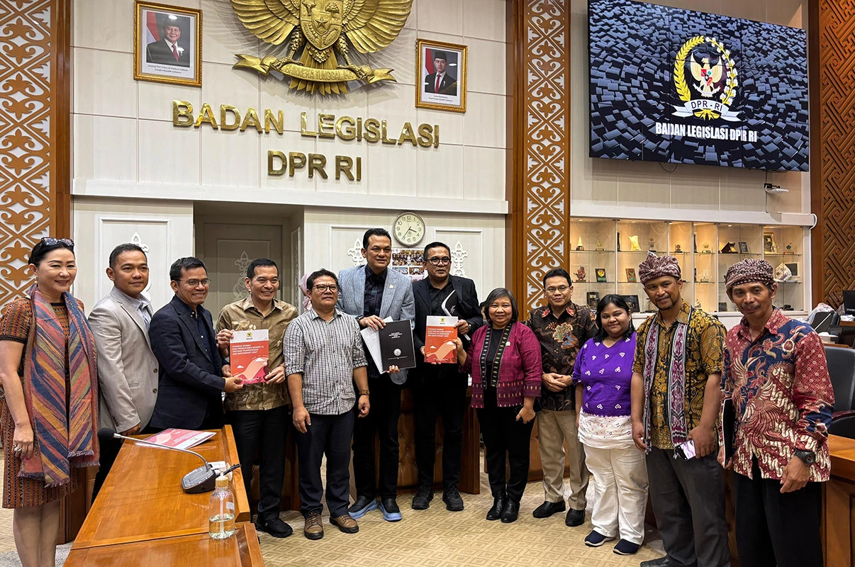 Martin Manurung Optimistis RUU Masyarakat Hukum Adat Bisa Disahkan 2025