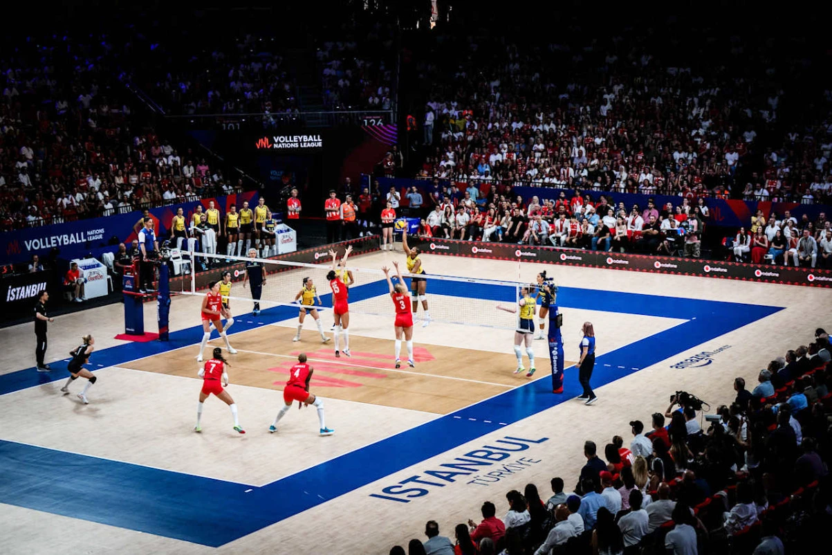 Klasemen VNL 2025: Brasil Kebangetan, Serbia di Ujung Tanduk