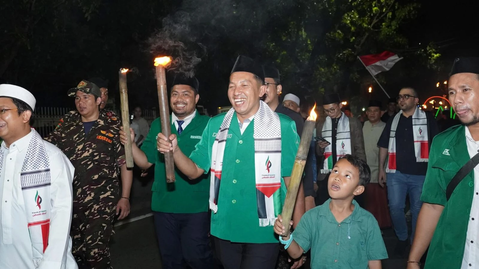 Gelar Pawai Obor Kemanusiaan, GP Ansor Serukan Muhasabah Diri & Solidaritas Global
