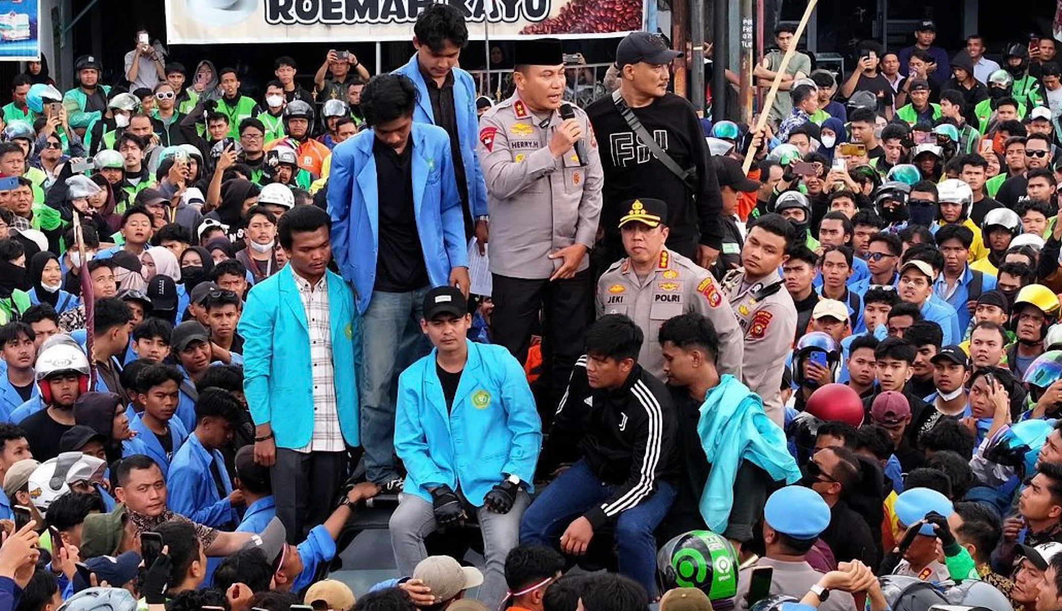 Demo Besar-besaran akan Mewarnai Pekanbaru Hari Ini, 1.500 Aparat Siaga
