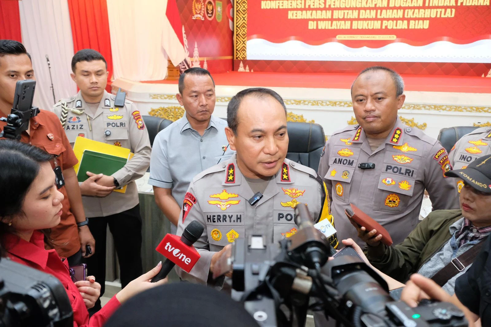 Irjen Herry Heryawan: Tidak Ada Ampun Bagi Pembakar Lahan, Siapa Pun Kami Tindak Tegas