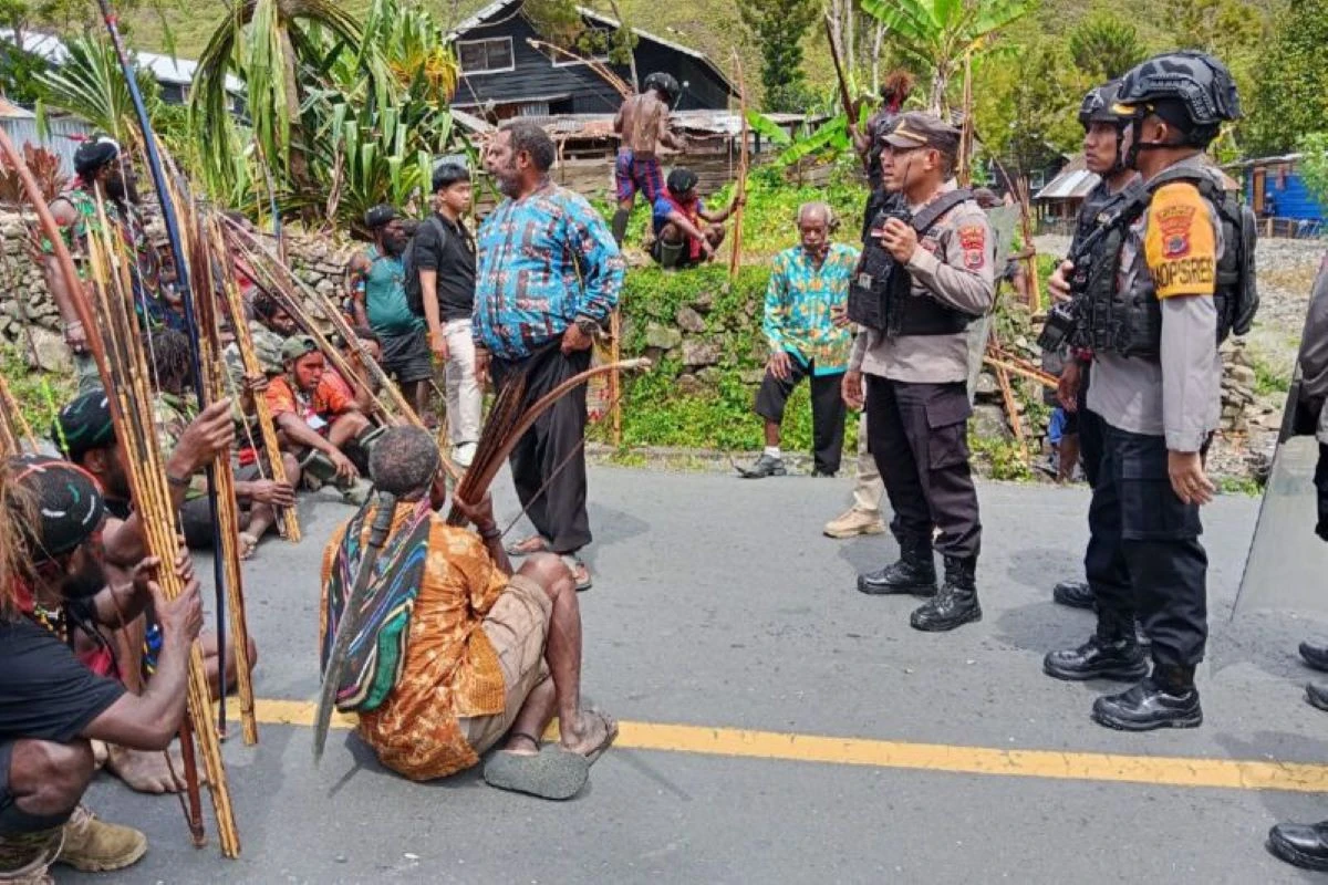 Bentrokan Pendukung Cabup di Puncak Jaya Berlanjut, Satu Warga Meninggal Dunia