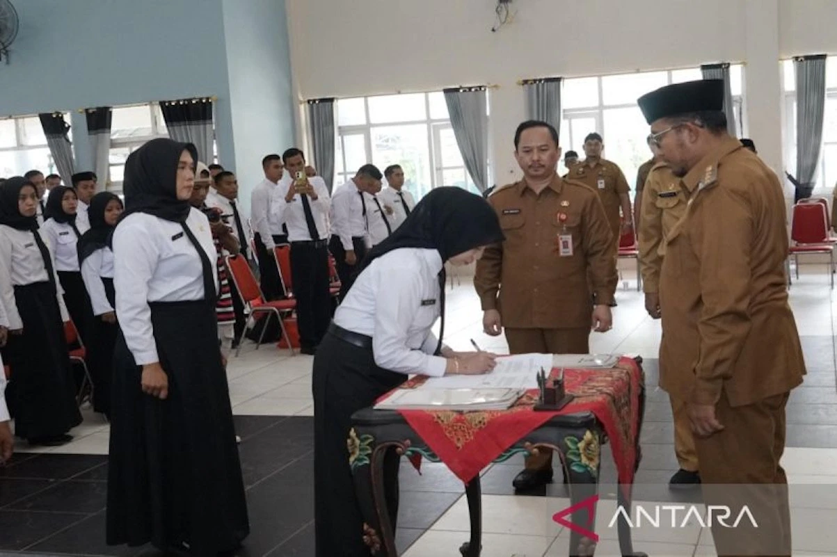 Bupati Achmad Fauzi Ingatkan PPPK: Jangan Ada Kasus Perselingkuhan dan Judi Online