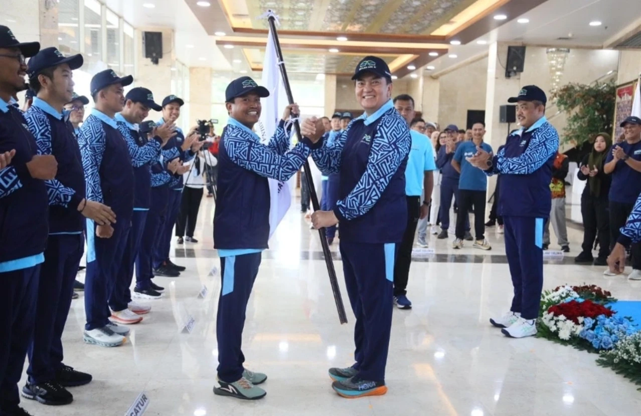Sekjen DPD RI Lepas Kontingen PORNAS KORPRI, Pesan Jaga Nama Baik Lembaga