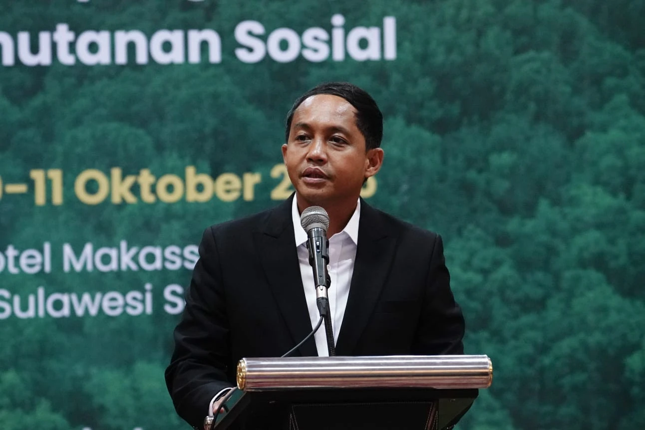 Indonesia Akui 1,4 Juta Hektare Hutan Adat, Norwegia Apresiasi Menhut Antoni