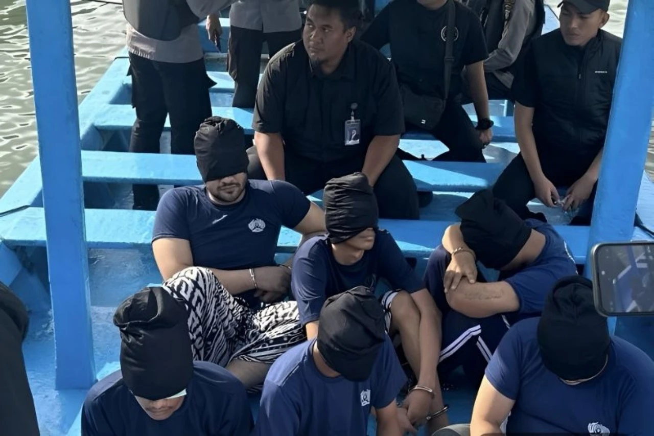 3 Berita Artis Terheboh: Penyebab Ammar Zoni Dipindah ke Nusakambangan Diungkap, Kekasih Kecewa Berat