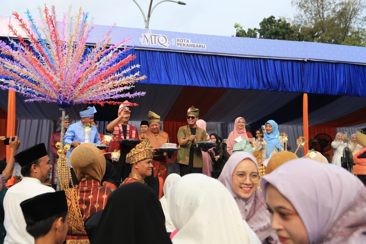 Pecah Rekor, 30 Ribu Orang Semarakkan Pawai Taaruf Pembukaan MTQ ke-57 Kota Pekanbaru
