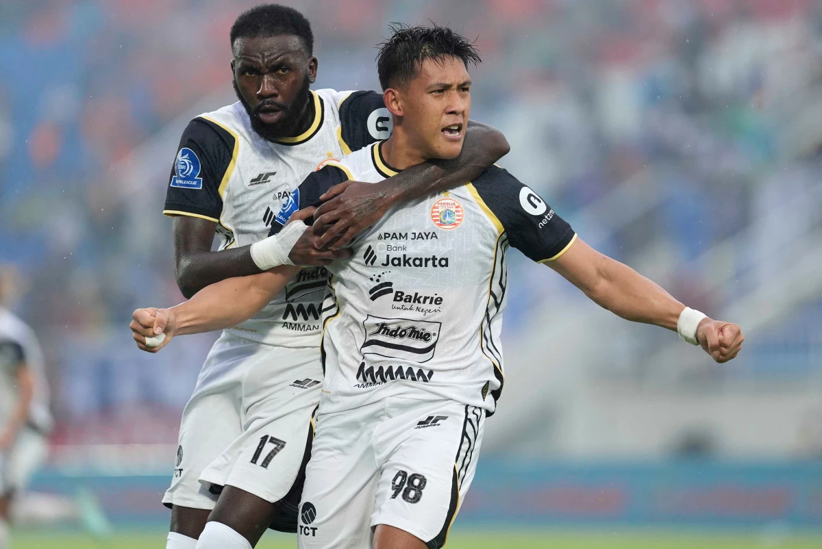 Panggilan Timnas Indonesia Belum Cukup bagi Eksel Runtukahu