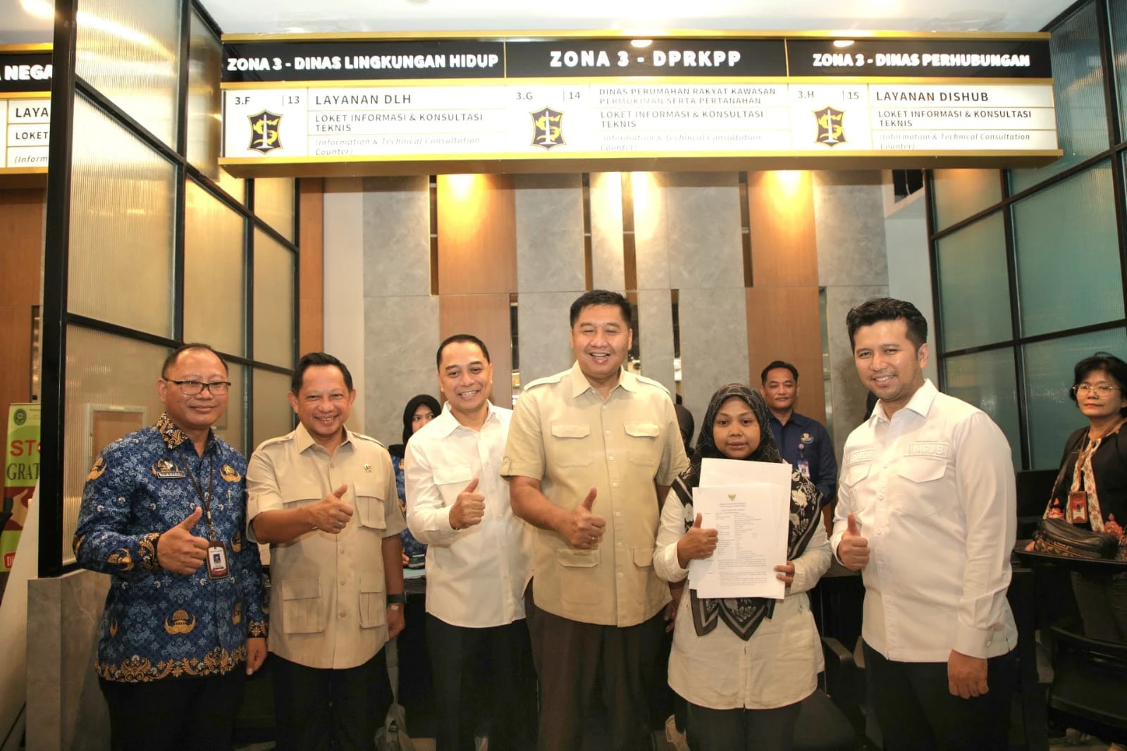Tinjau MPP Surabaya, Mendagri Tito dan Menteri PKP Pastikan Pelayanan Berjalan Optimal